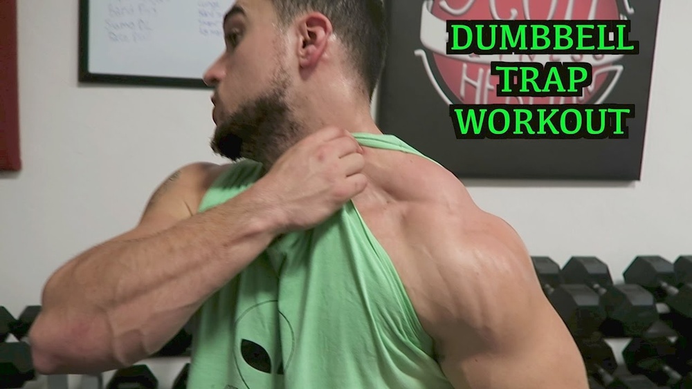How to Build Traps With Dumbbells