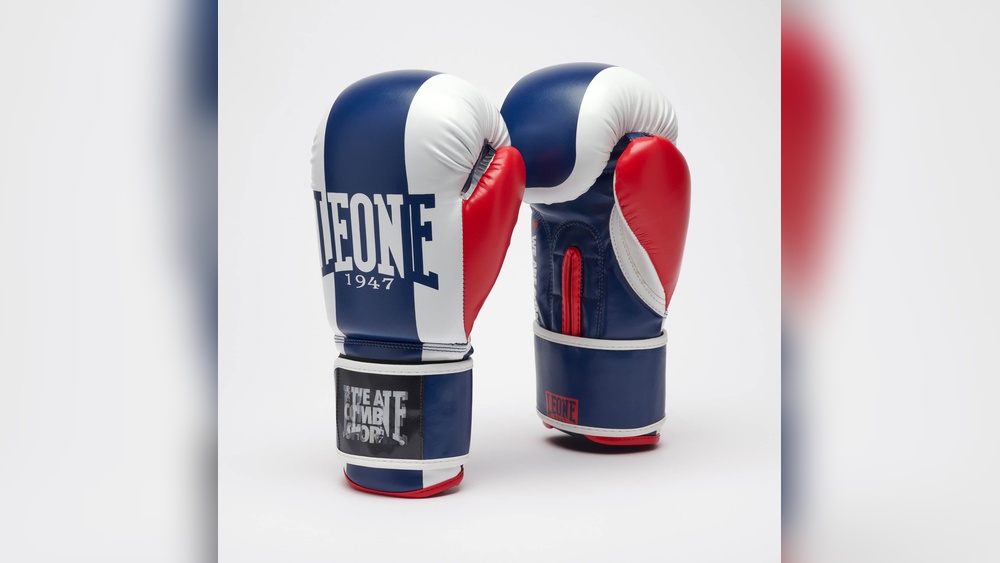 Are Boxing Gloves the Same Color