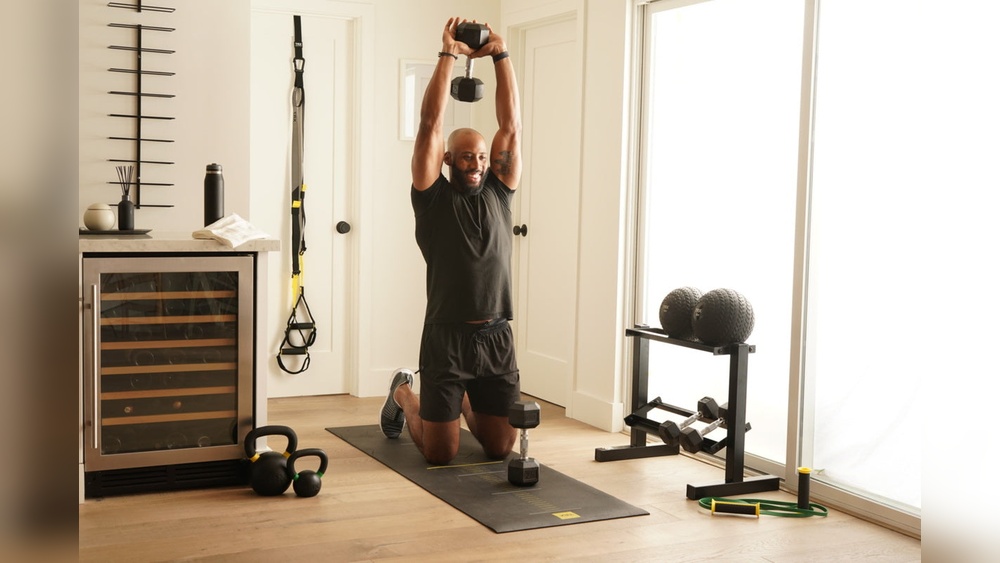 Do Dumbbell Curls Work Triceps