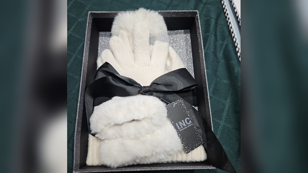 Do Glove Boxes Stay Warmer