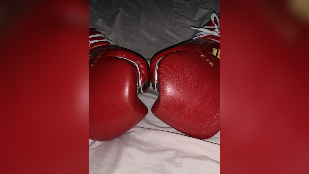 Does Vaseline on Boxing Gloves