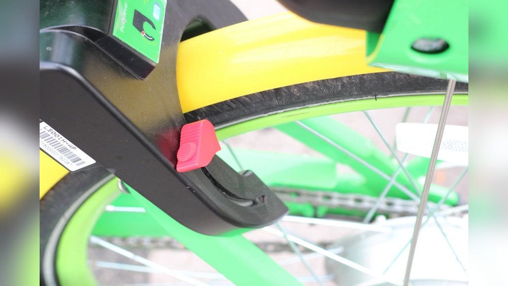 How Do You Lock a Lime Bike