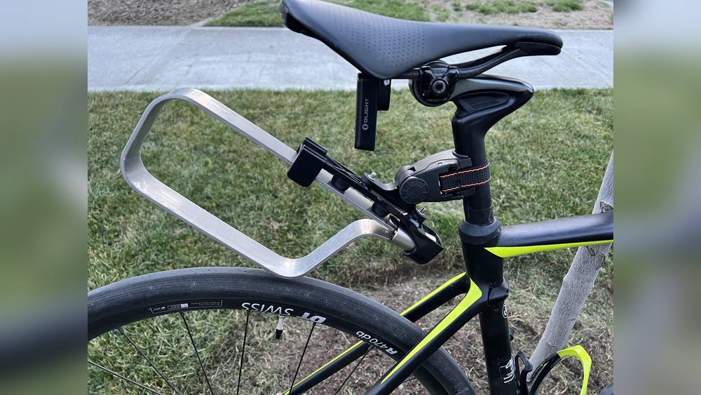 How to Carry Lock on Road Bike