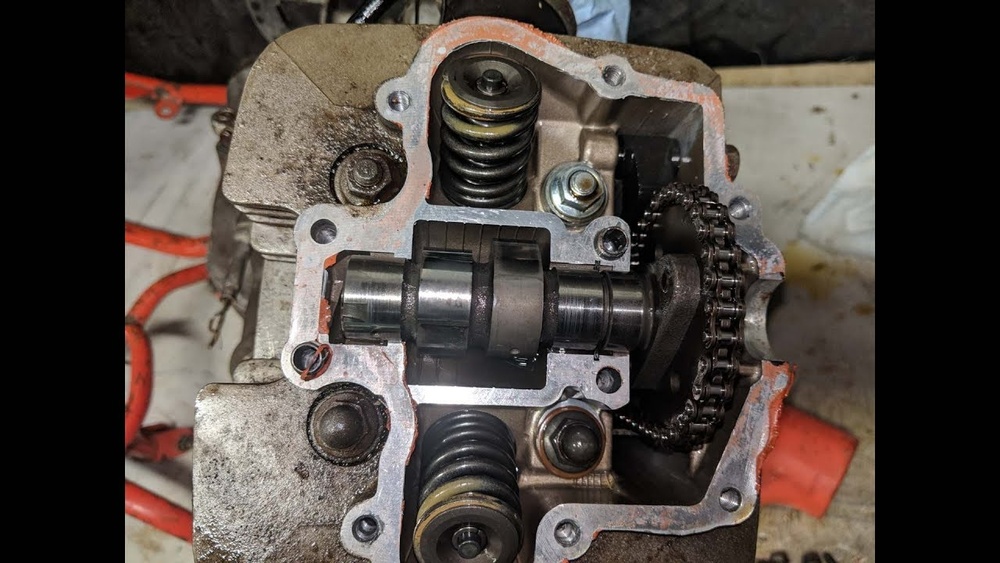How to Fix a Locked Engine on a Dirt Bike