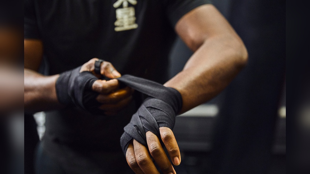 How to Hand Wrap for Boxing Gloves