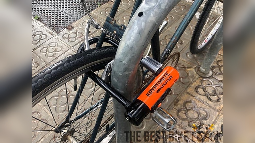 How to Lock Bike With Small U Lock