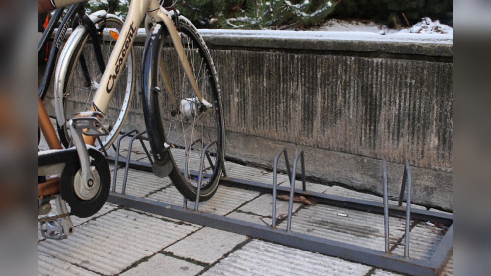 How to Lock into Bike Rack
