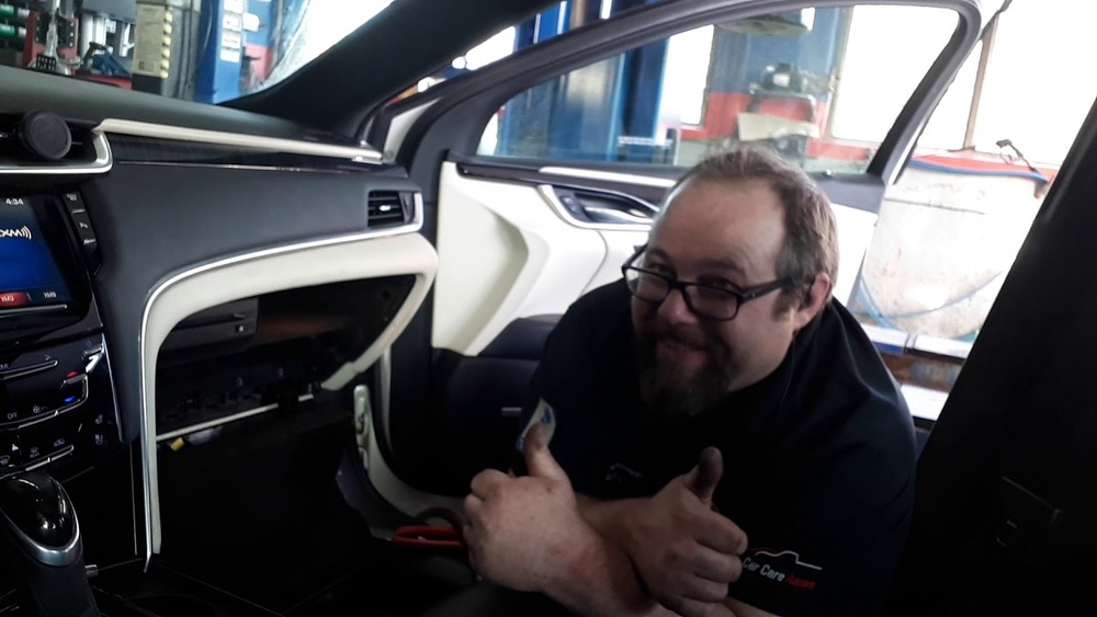 How to Open Cadillac Xts Glove Box