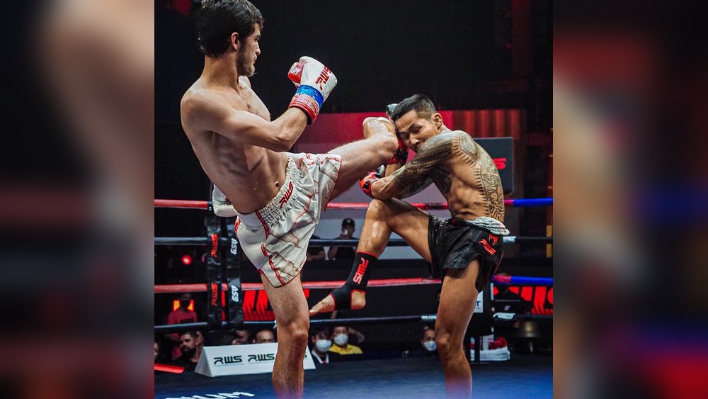 Is There a Difference between Boxing And Kickboxing Gloves